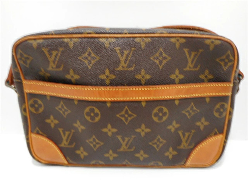 LOUIS VUITTON Bag Trocadero Shoulder Monogram